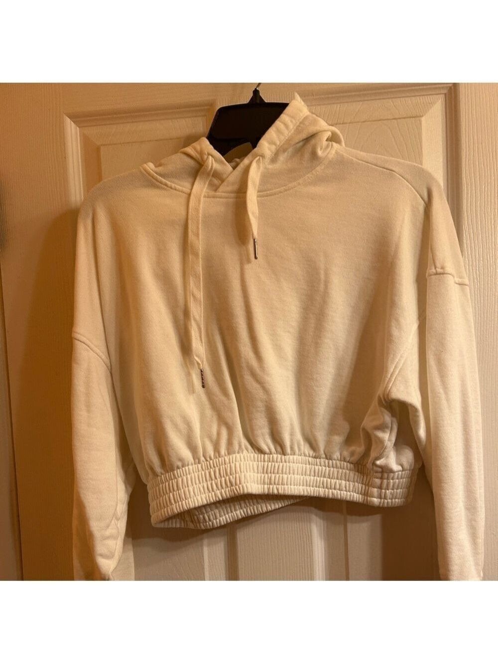 Forever 21 cropped hoodie